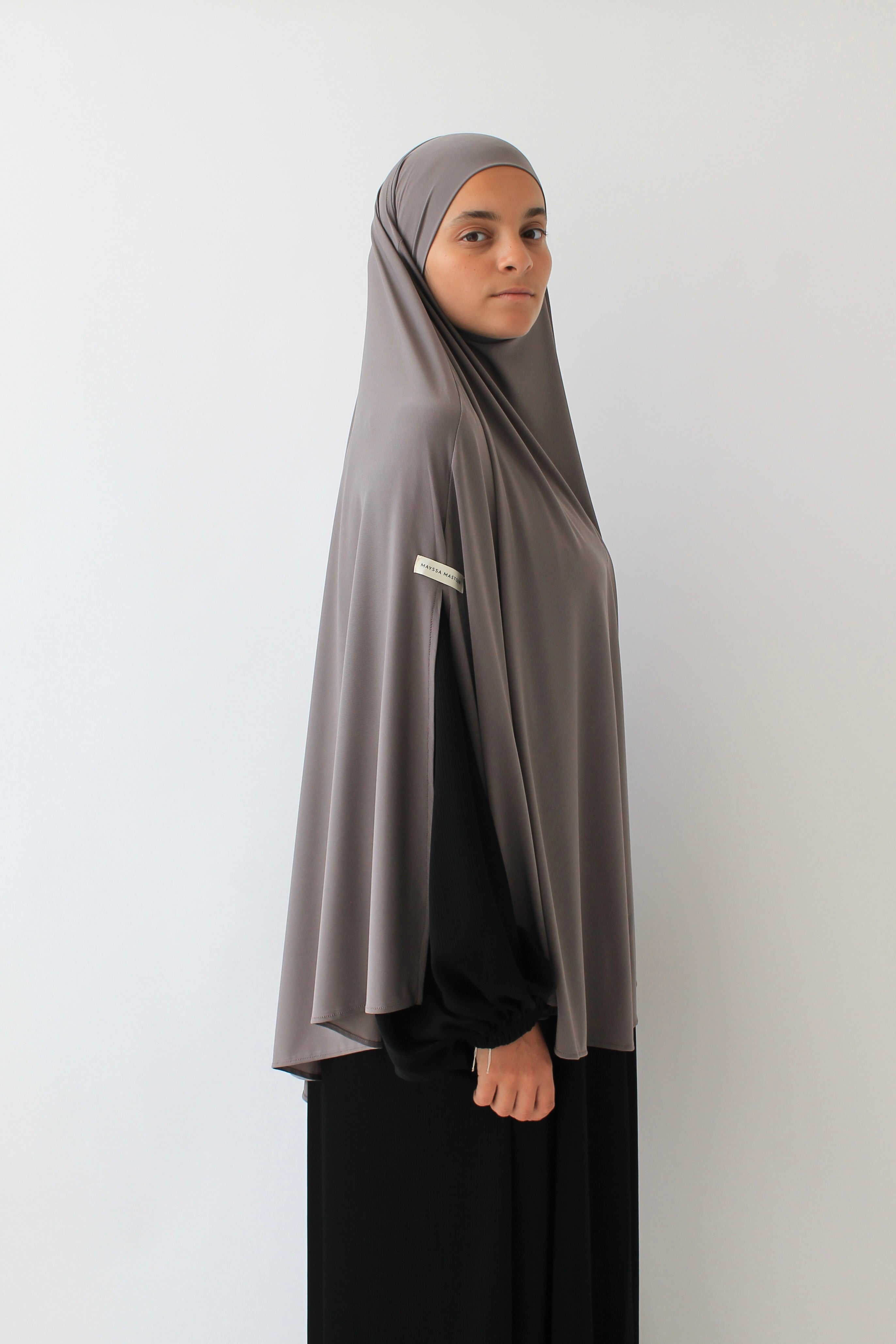 KHIMAR JERSEY PREMIUM À FENTES COURT Mayssa Mastour