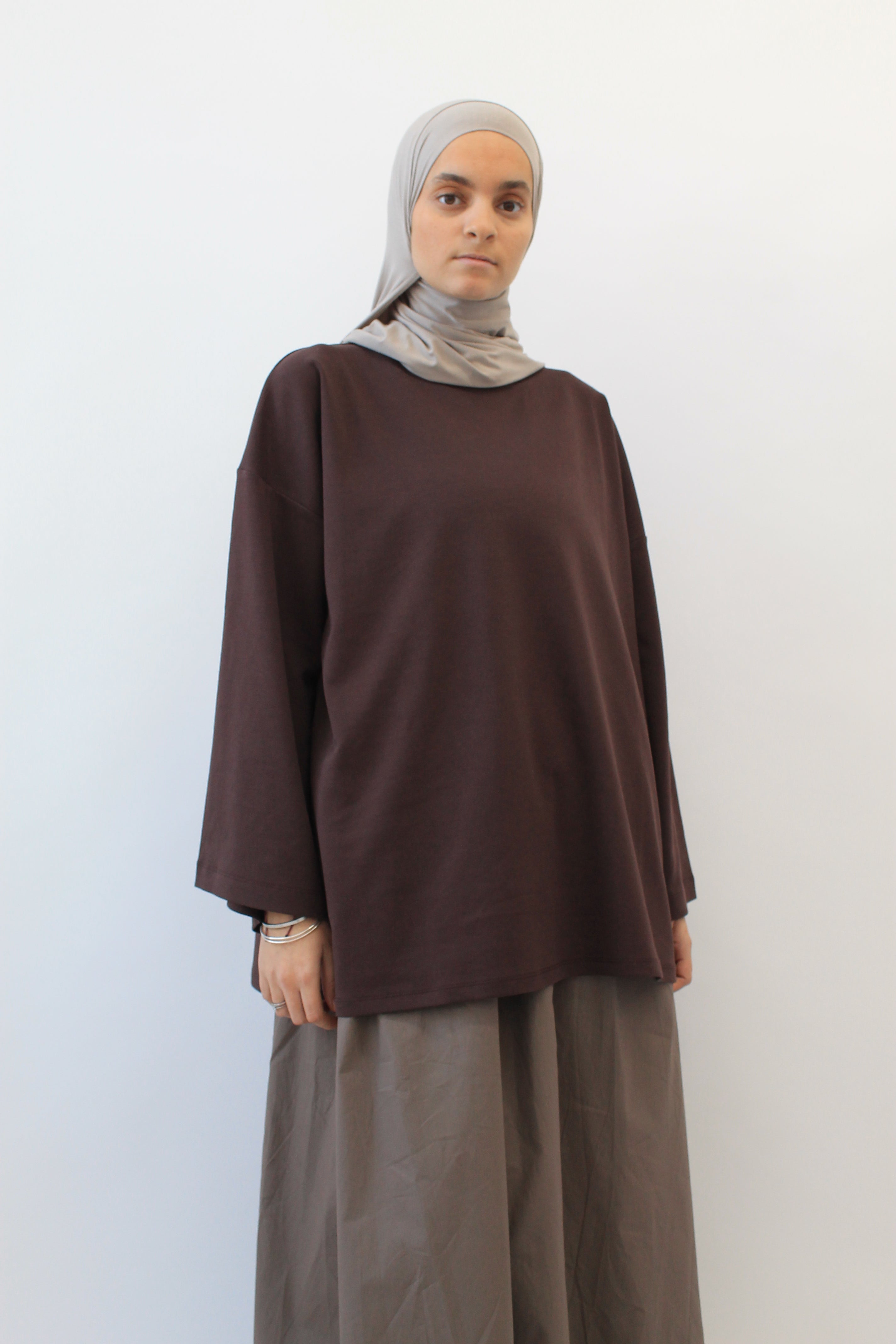 BASIC ESSENTIAL Mayssa Mastour