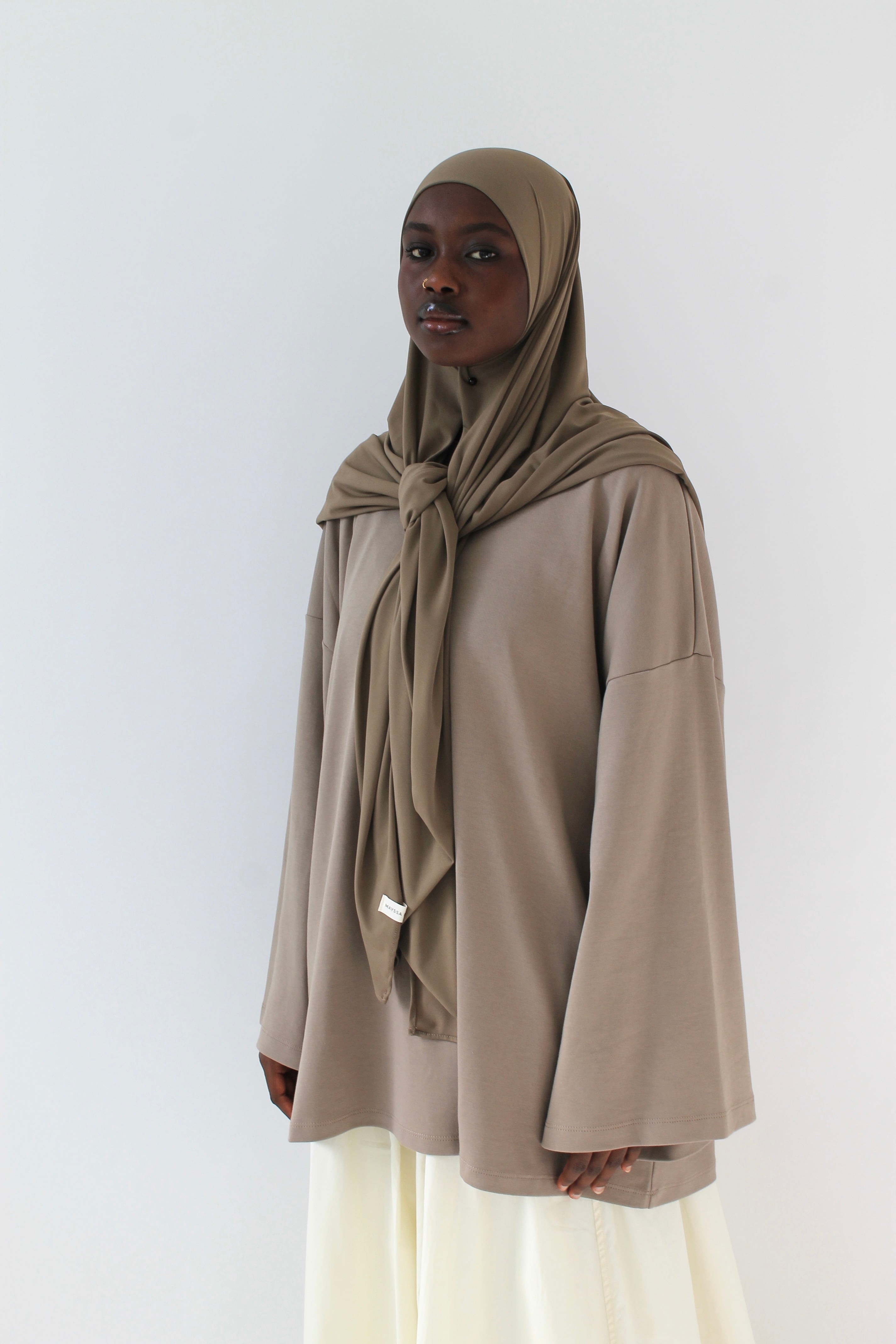HIJAB CARRÉ JERSEY PREMIUM Mayssa Mastour