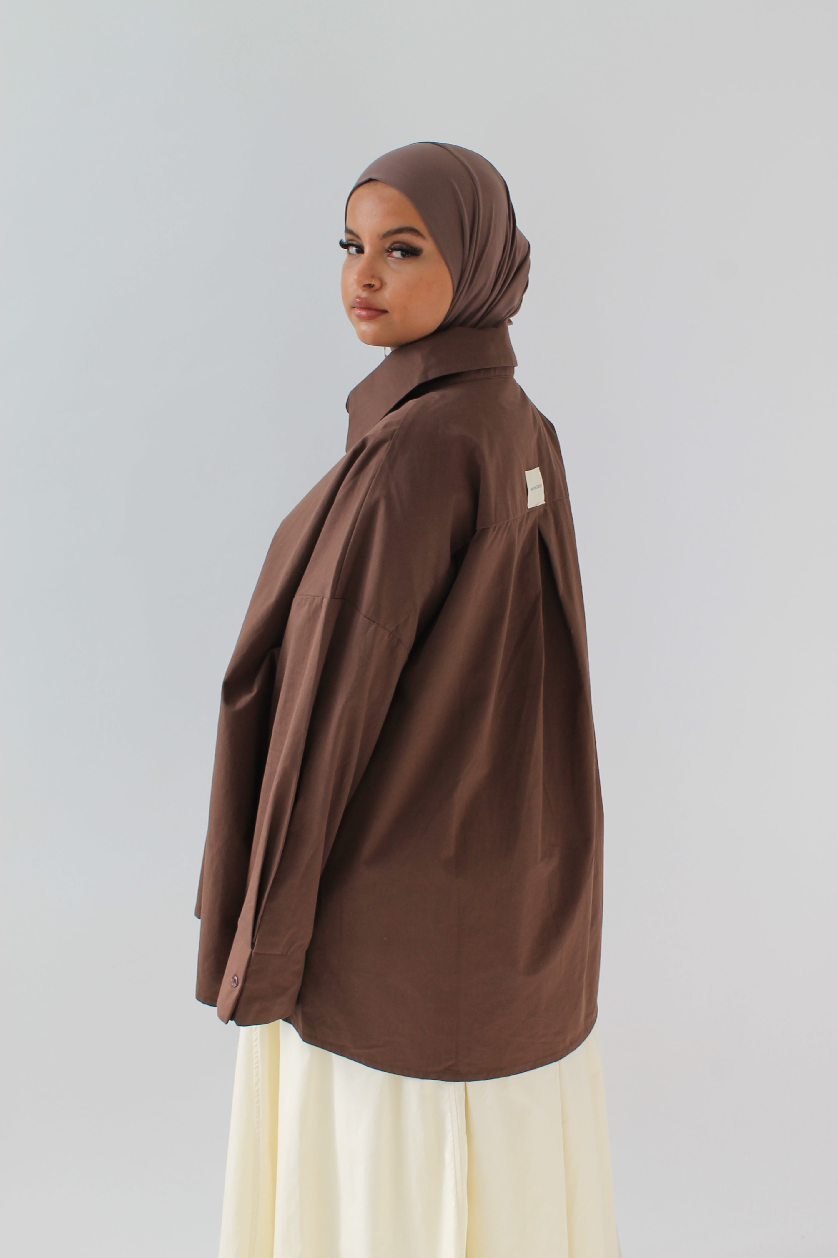CHEMISE SIGNATURE MARRON Mayssa Mastour