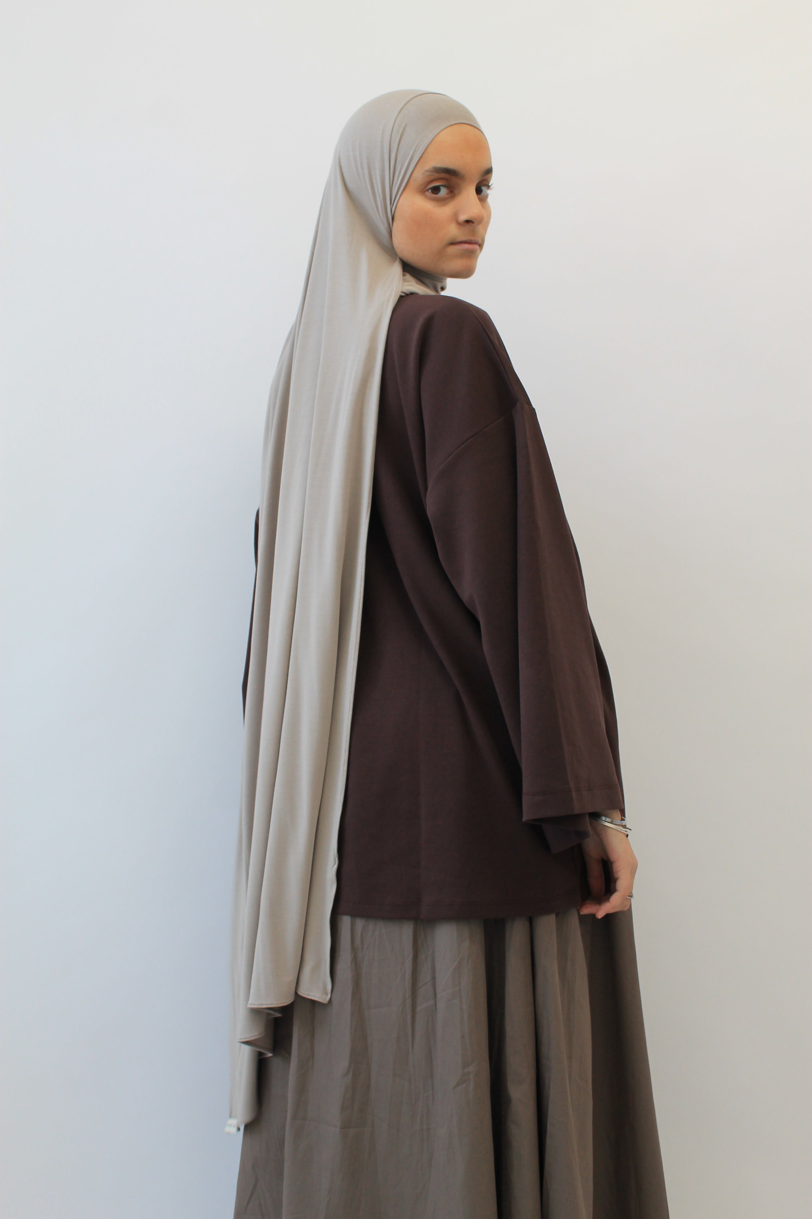 BASIC ESSENTIAL Mayssa Mastour