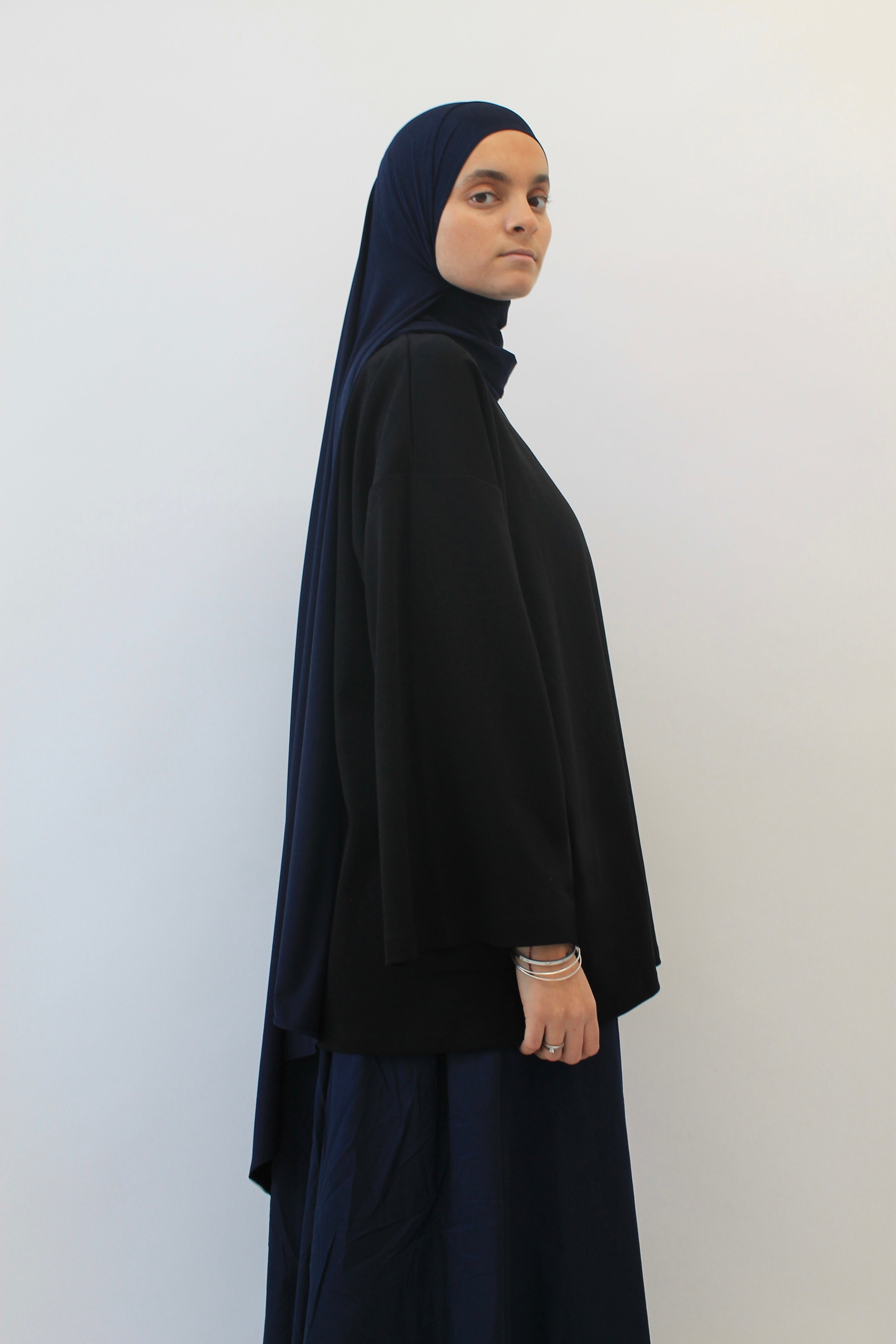 BASIC ESSENTIAL Noir Mayssa Mastour