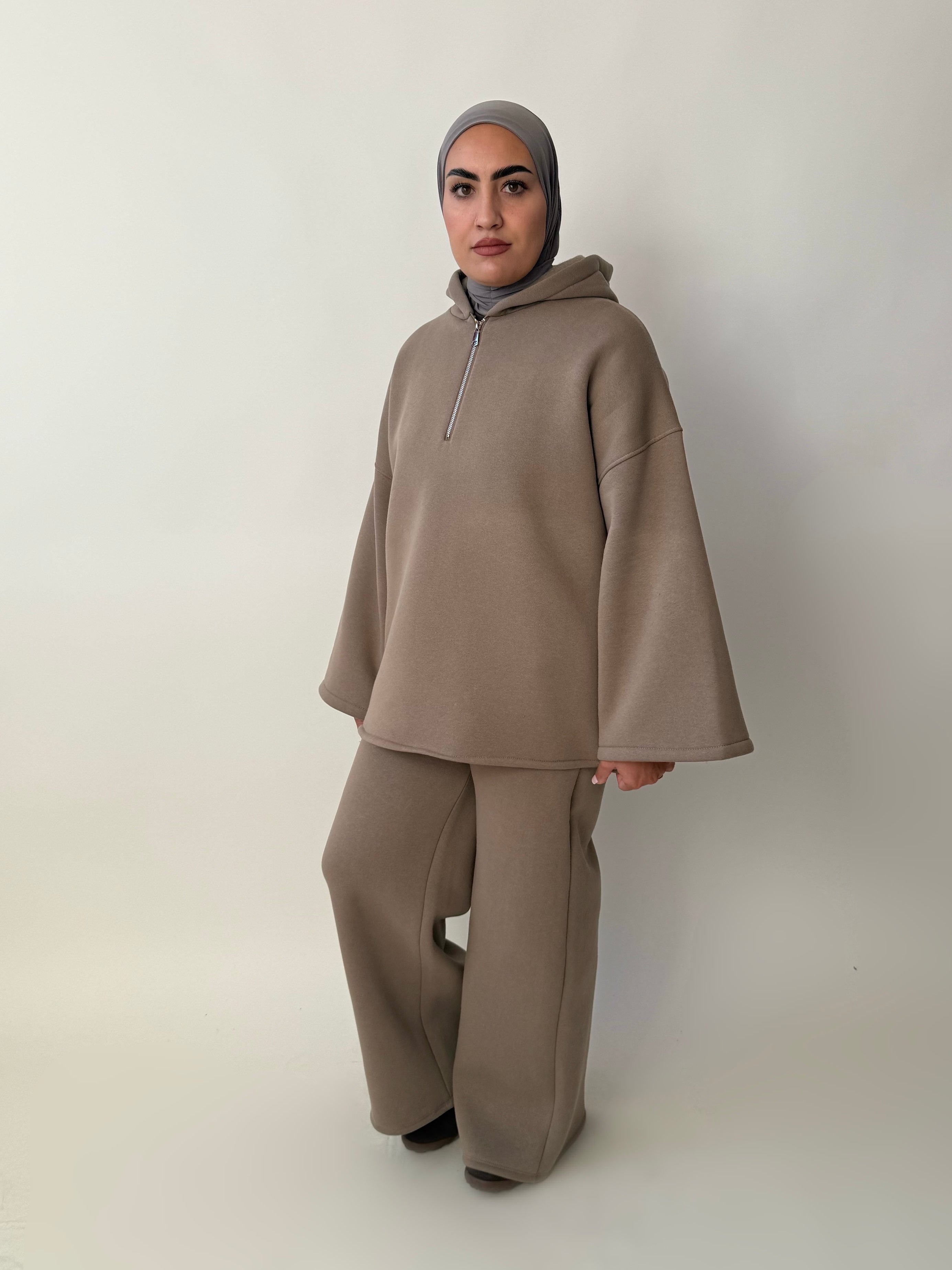 SET COZY Mayssa Mastour