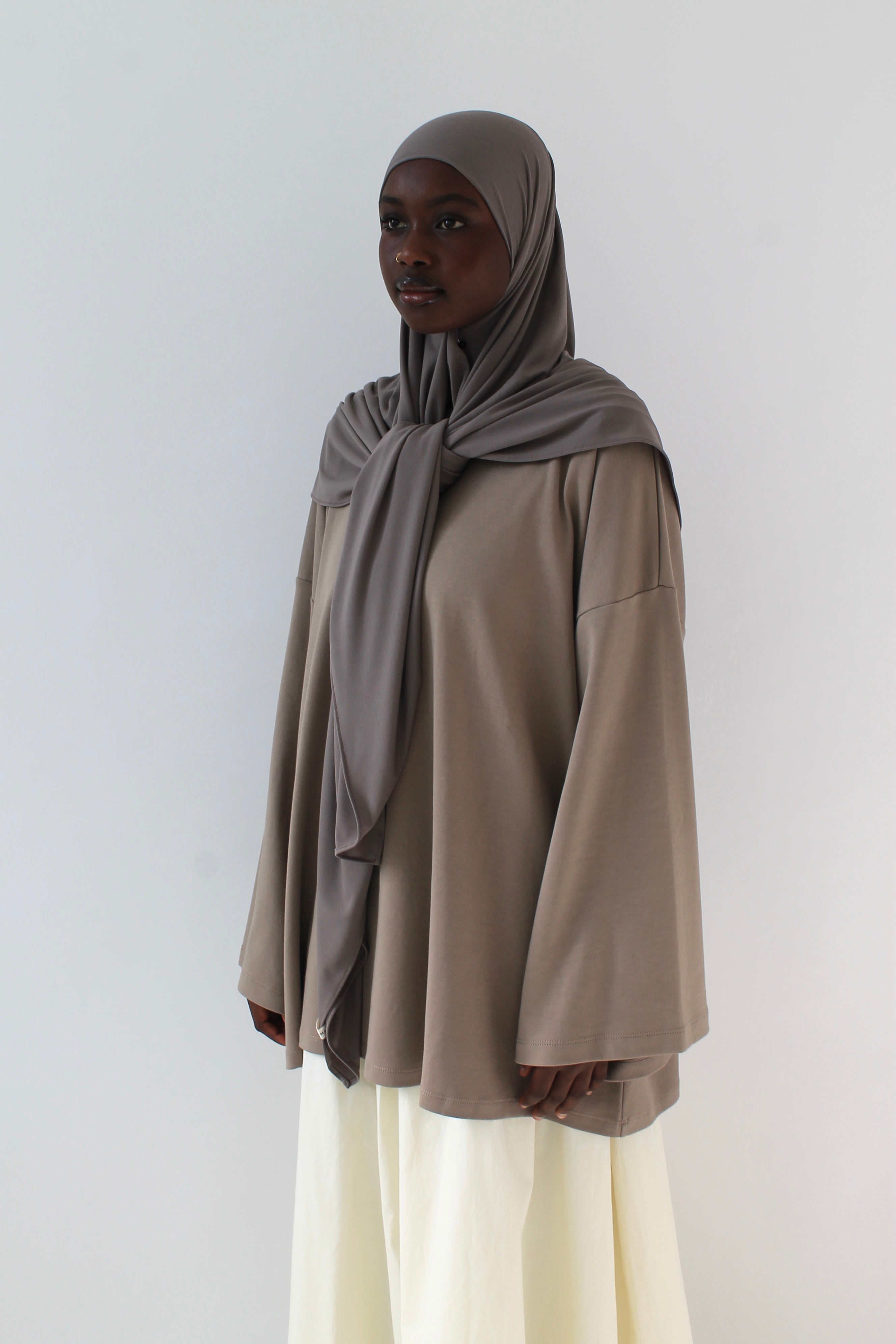HIJAB CARRÉ JERSEY PREMIUM Mayssa Mastour