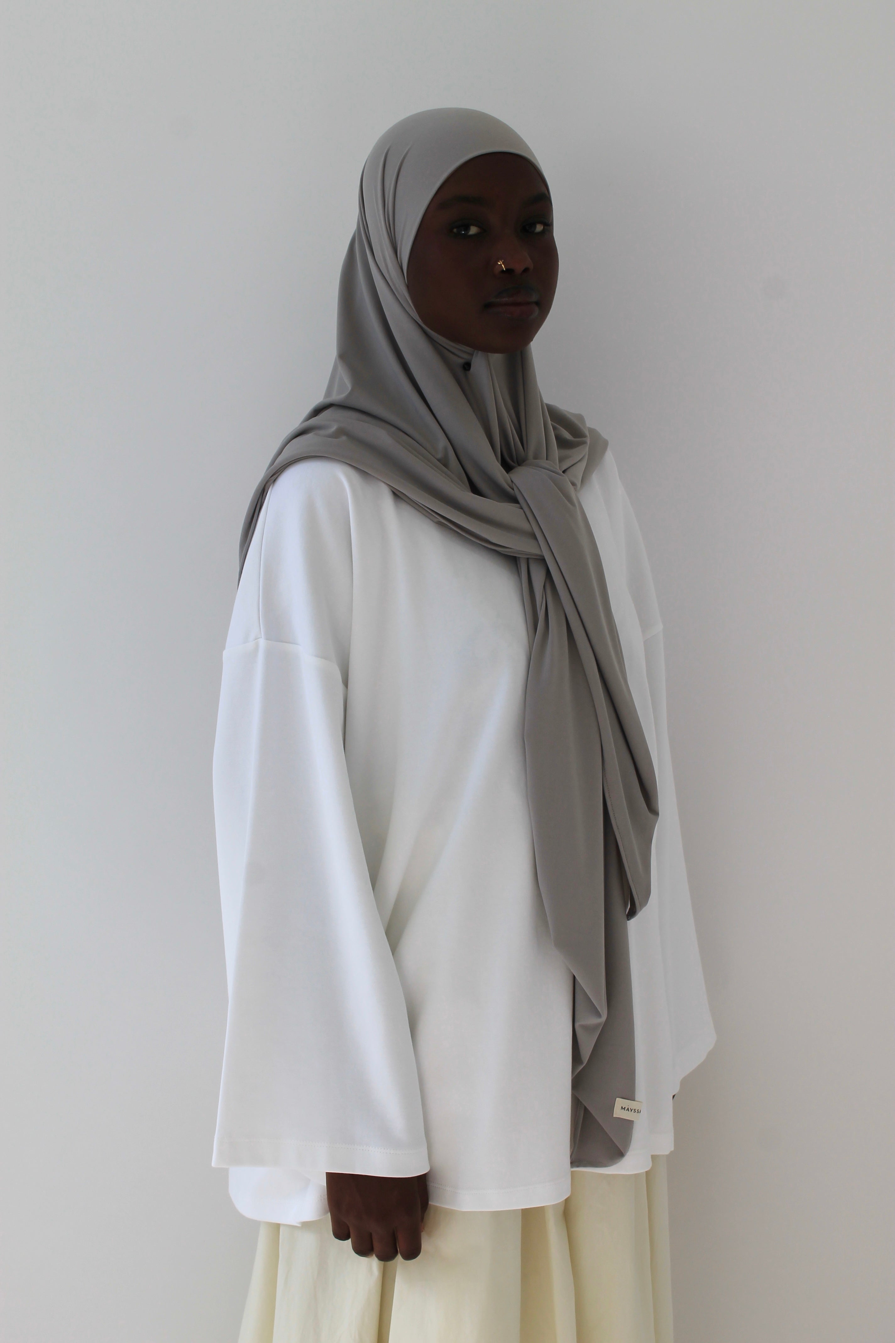 HIJAB CARRÉ JERSEY PREMIUM Mayssa Mastour