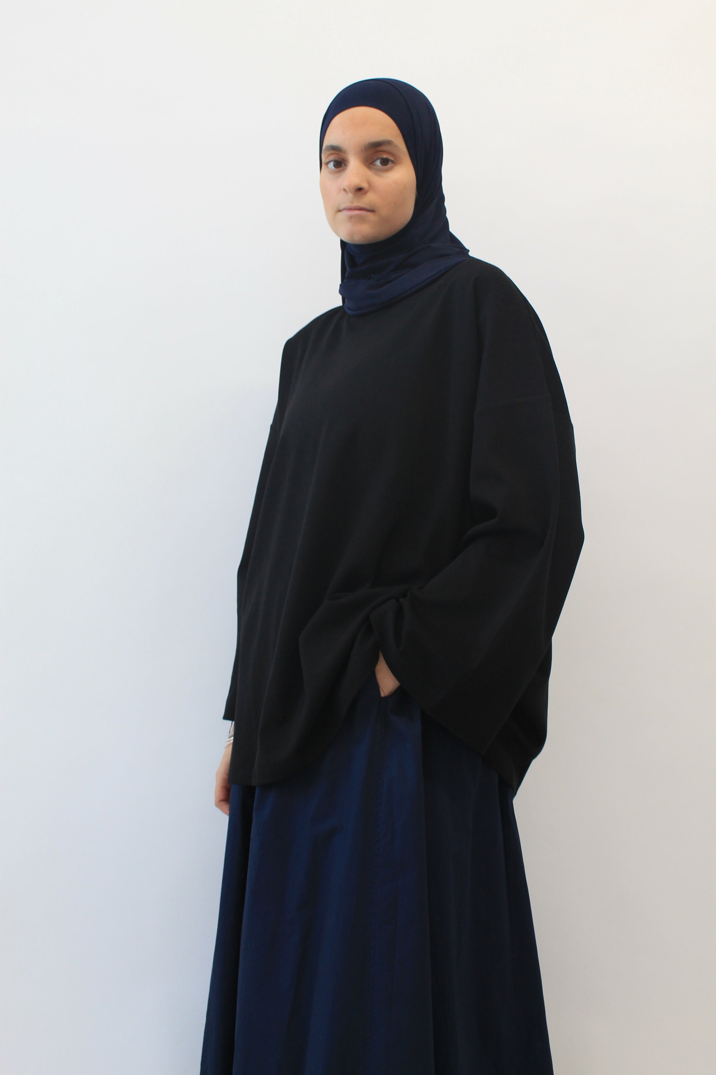 BASIC ESSENTIAL Mayssa Mastour