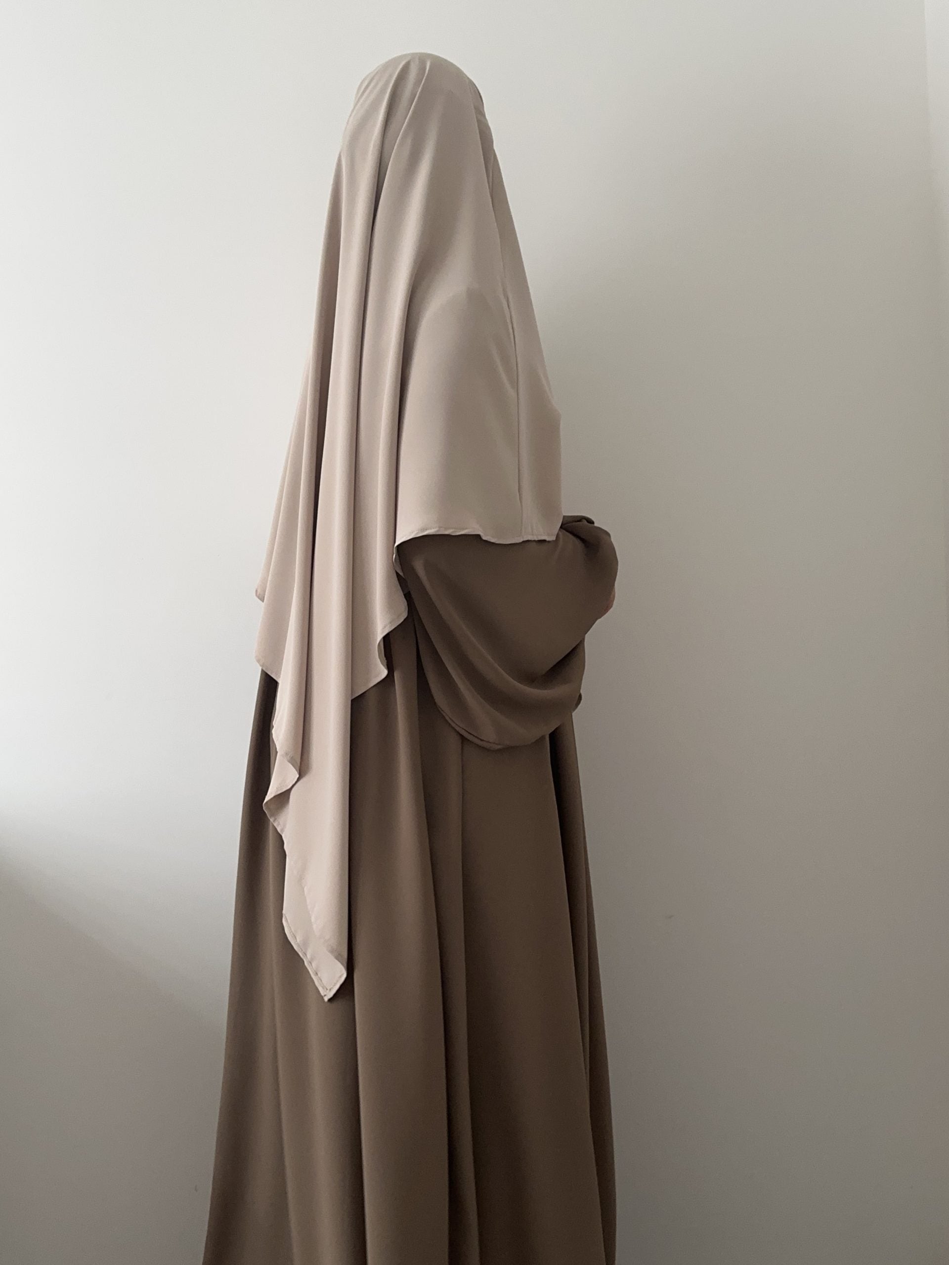 KHIMAR SOIE DE MEDINE COURT ( QUALITE PREMIUM )