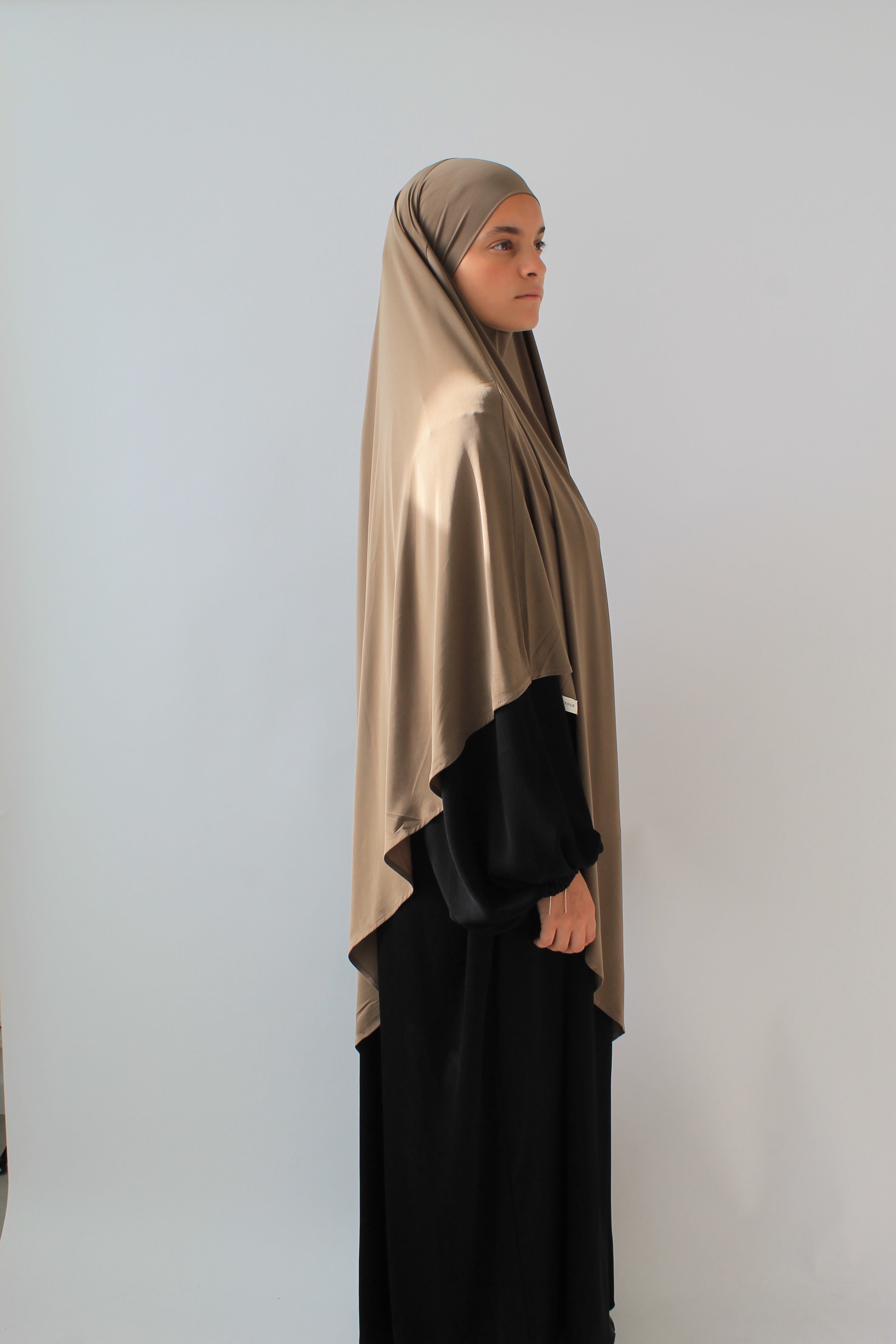 KHIMAR JERSEY PREMIUM LONG NOISETTE Mayssa Mastour