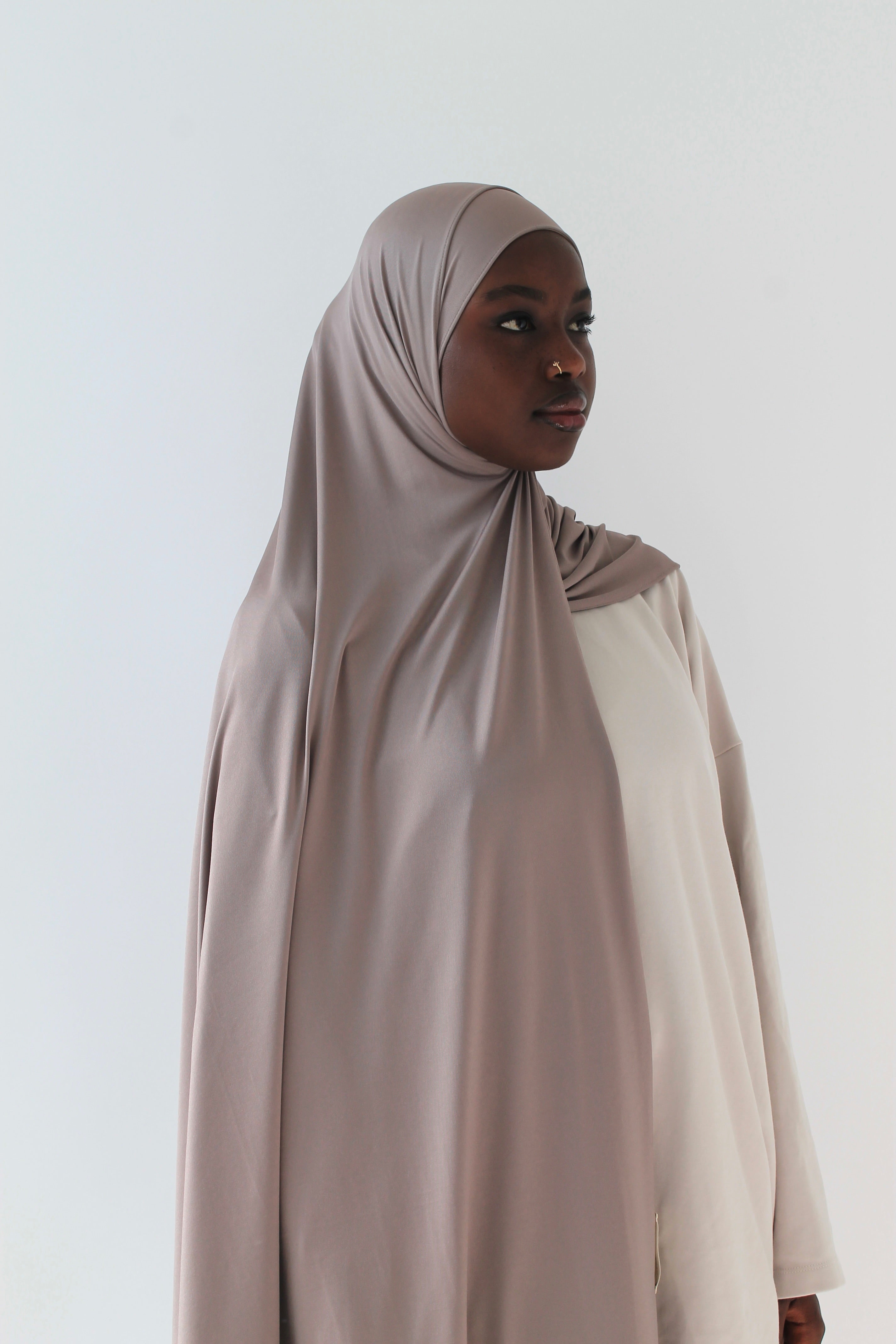 HIJAB JERSEY AIR TAUPE Mayssa Mastour