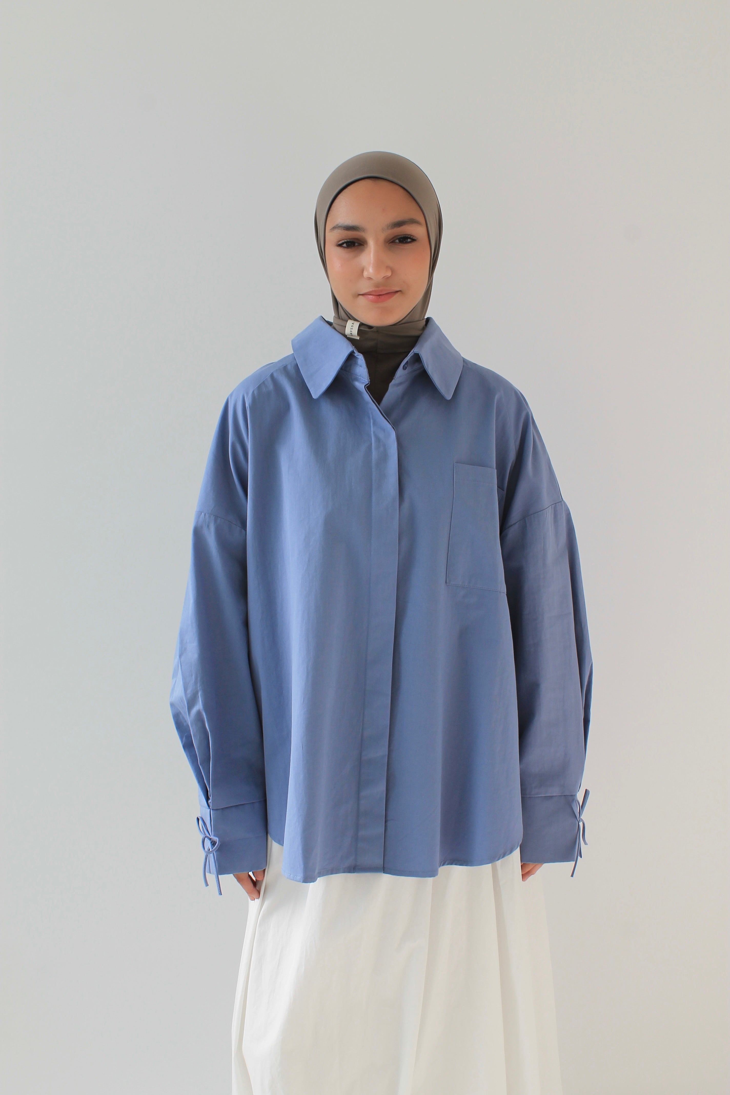 CHEMISE OVERSIZE BLEU OCÉAN Mayssa Mastour