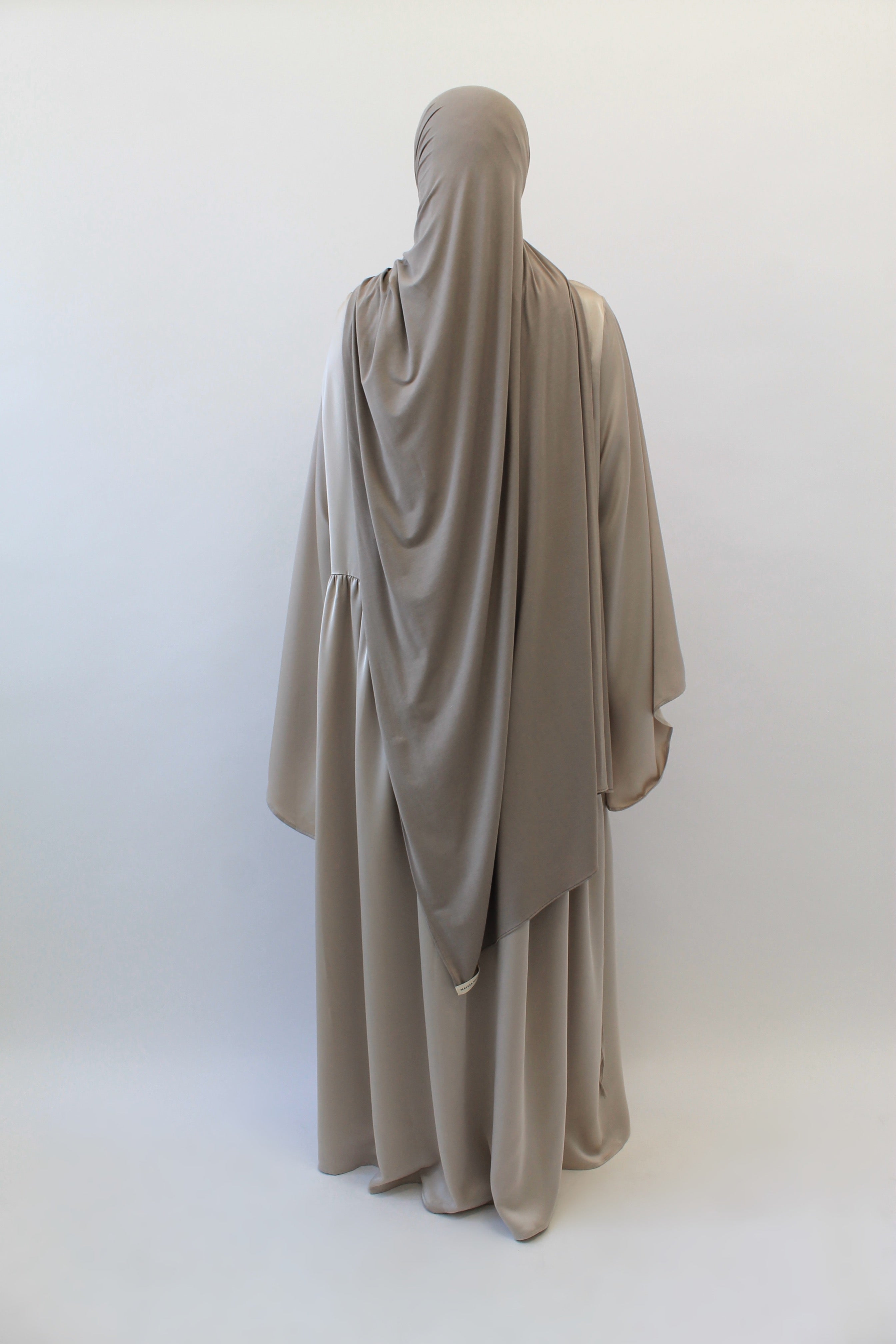 ROBE HAYAM Mayssa Mastour