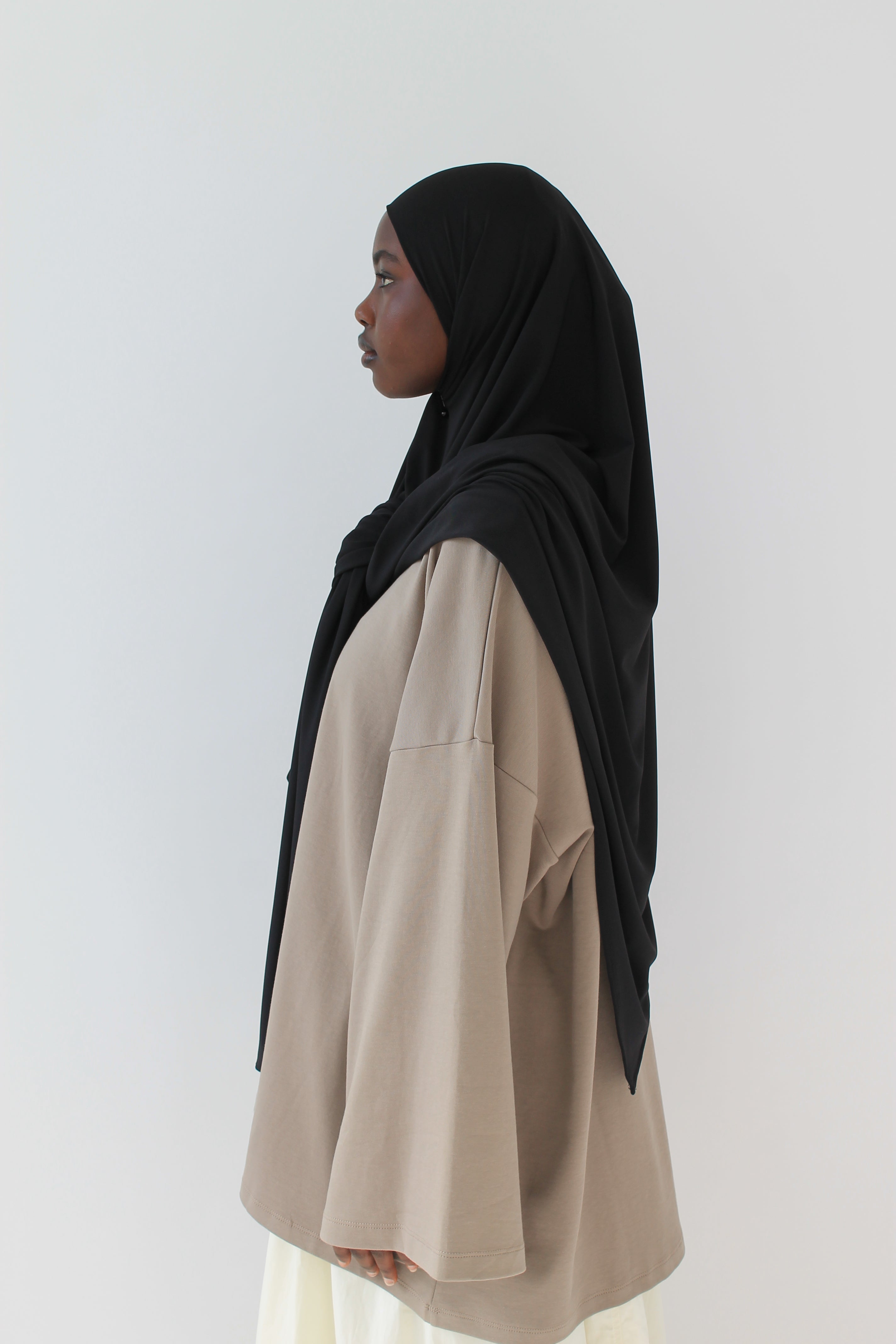 HIJAB CARRÉ JERSEY PREMIUM Mayssa Mastour