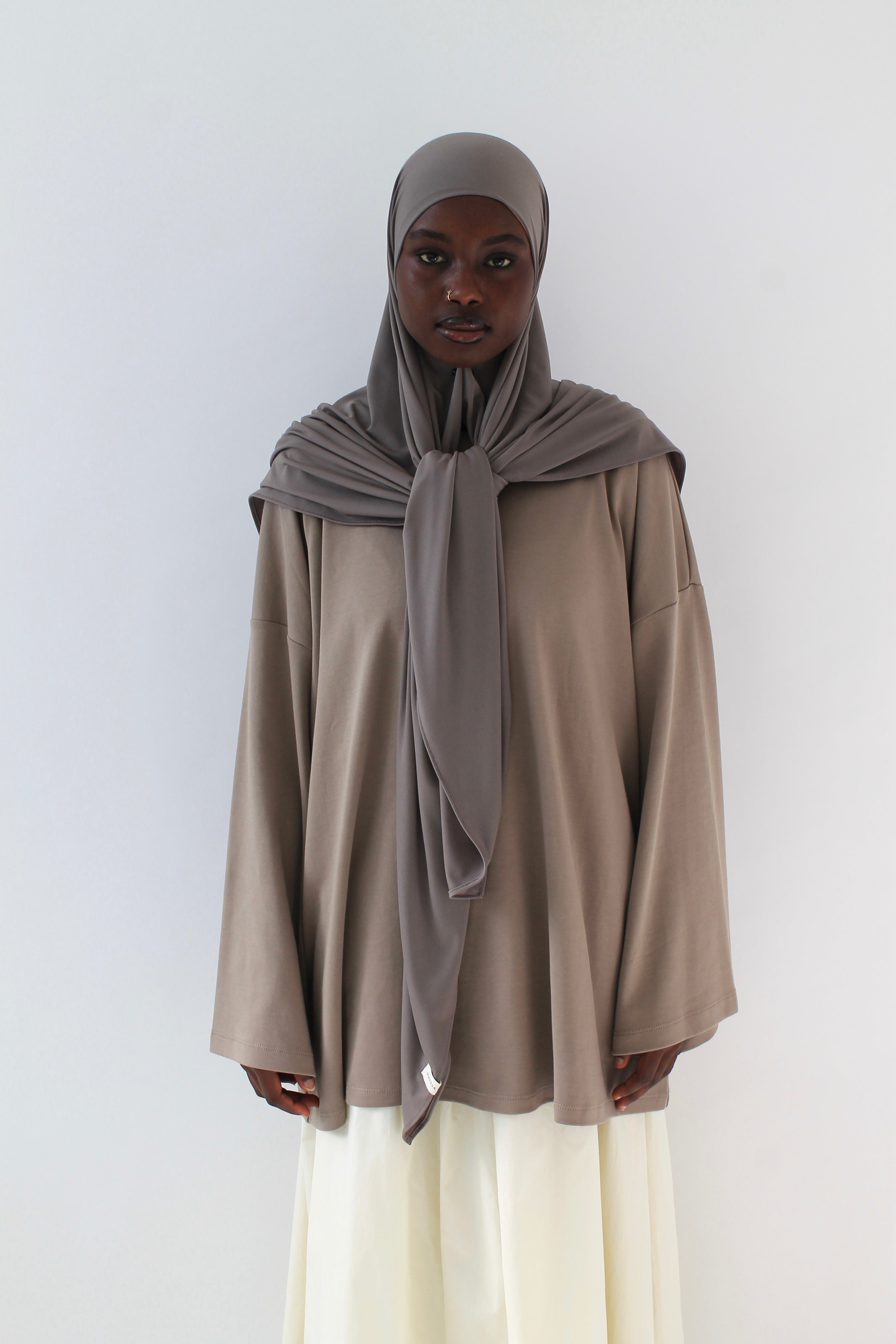 HIJAB CARRÉ JERSEY PREMIUM Mayssa Mastour