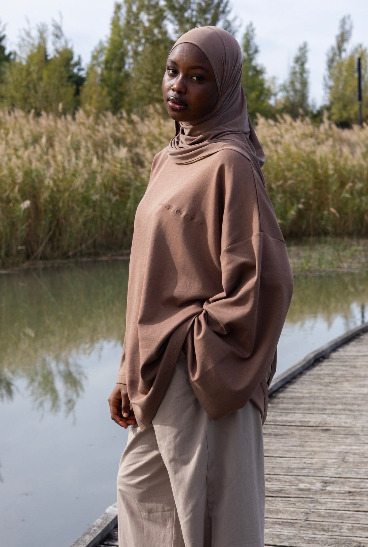 BASIC ESSENTIAL SIGNATURE MOKA Mayssa Mastour