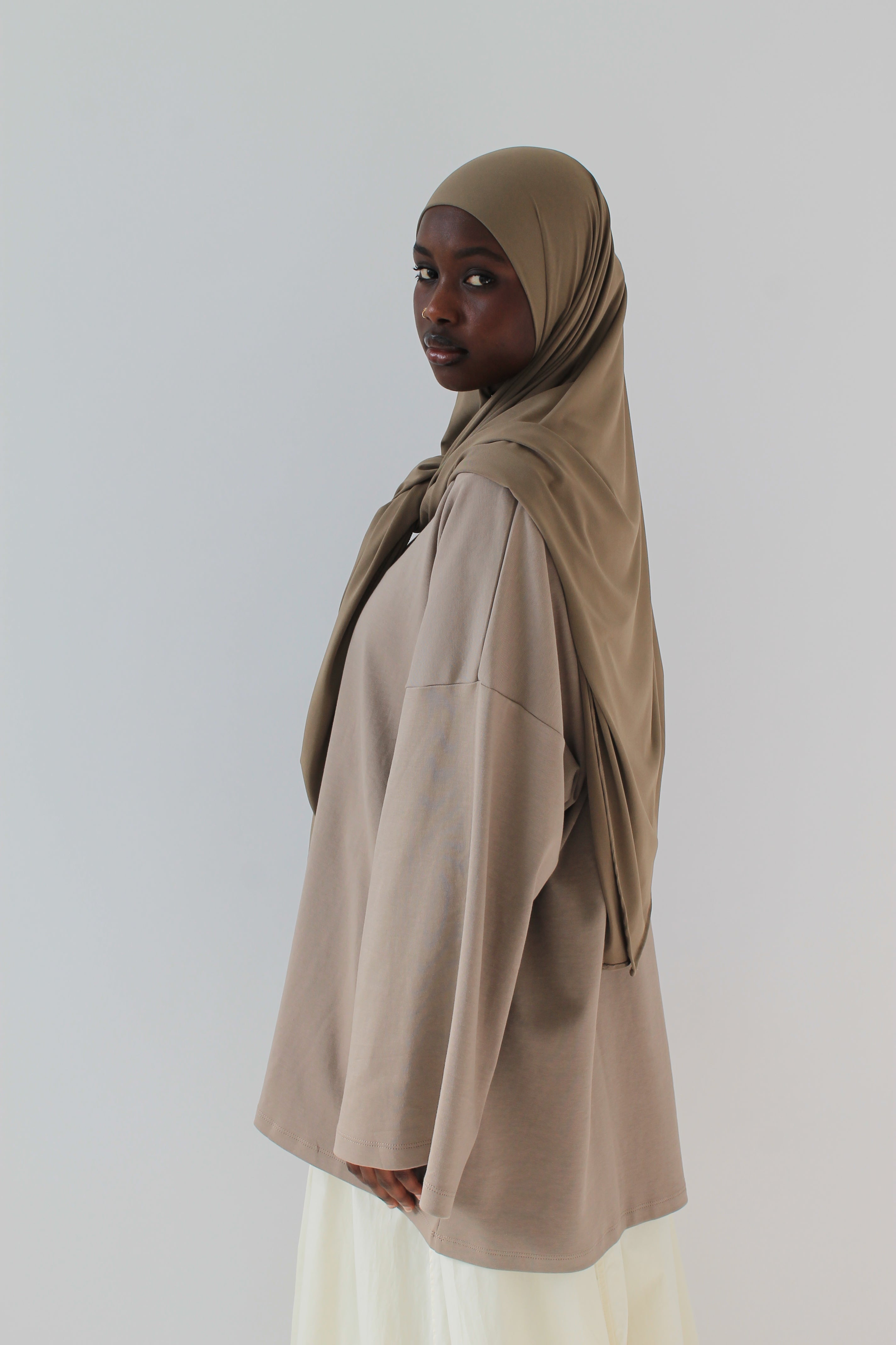 HIJAB CARRÉ JERSEY PREMIUM Mayssa Mastour