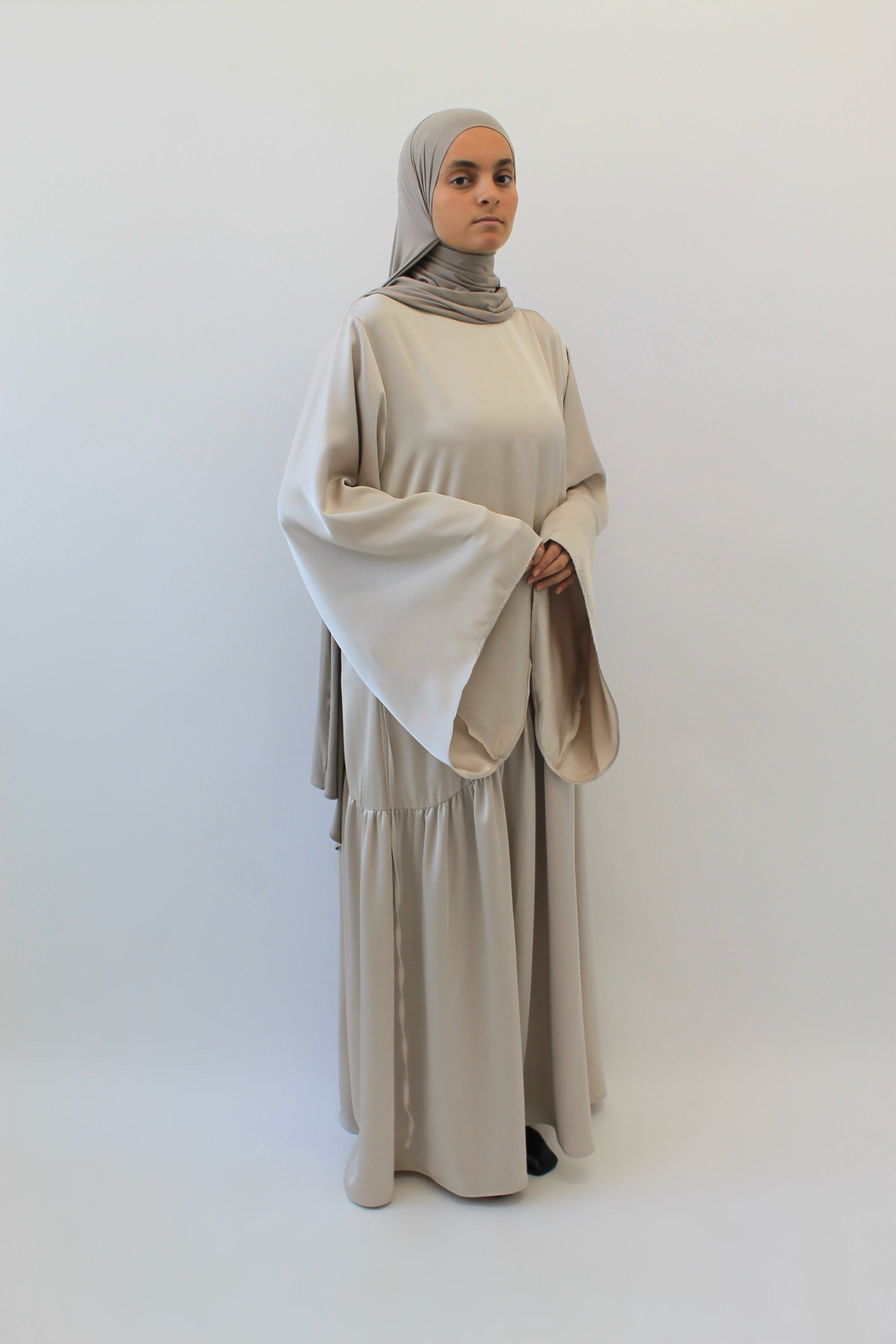 ROBE HAYAM Mayssa Mastour