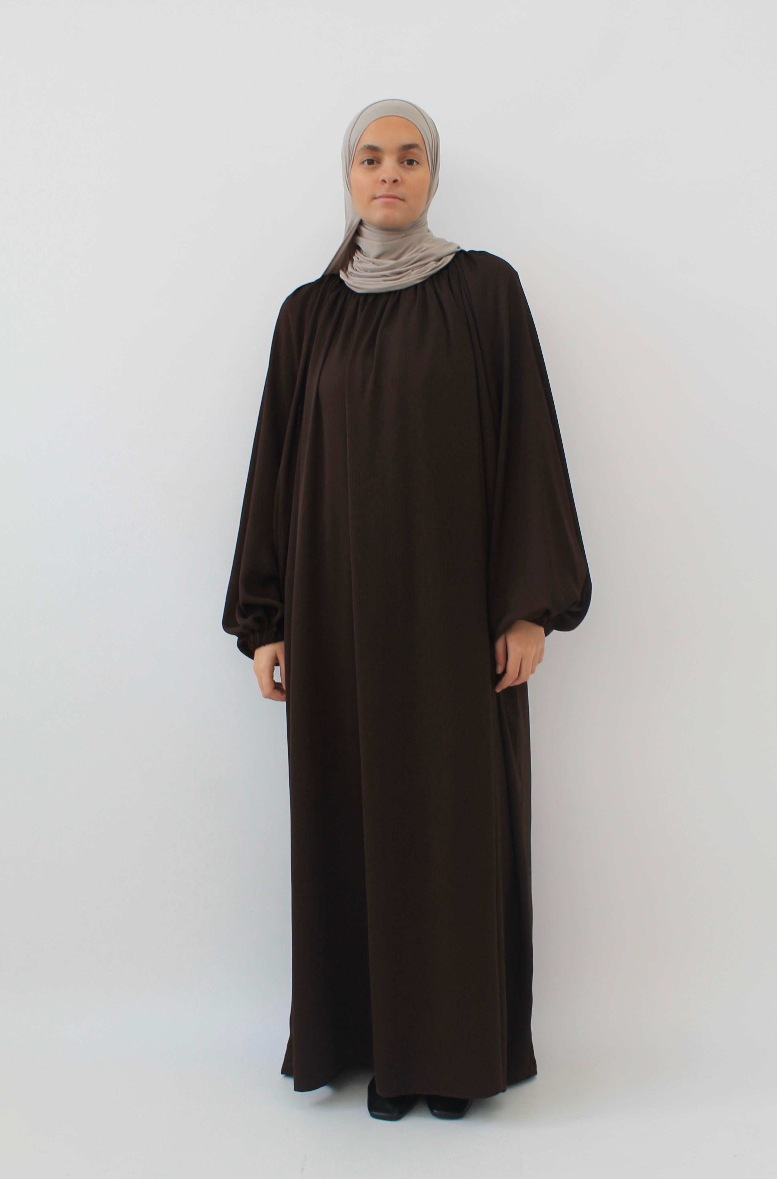 ROBE VEILED Mayssa Mastour