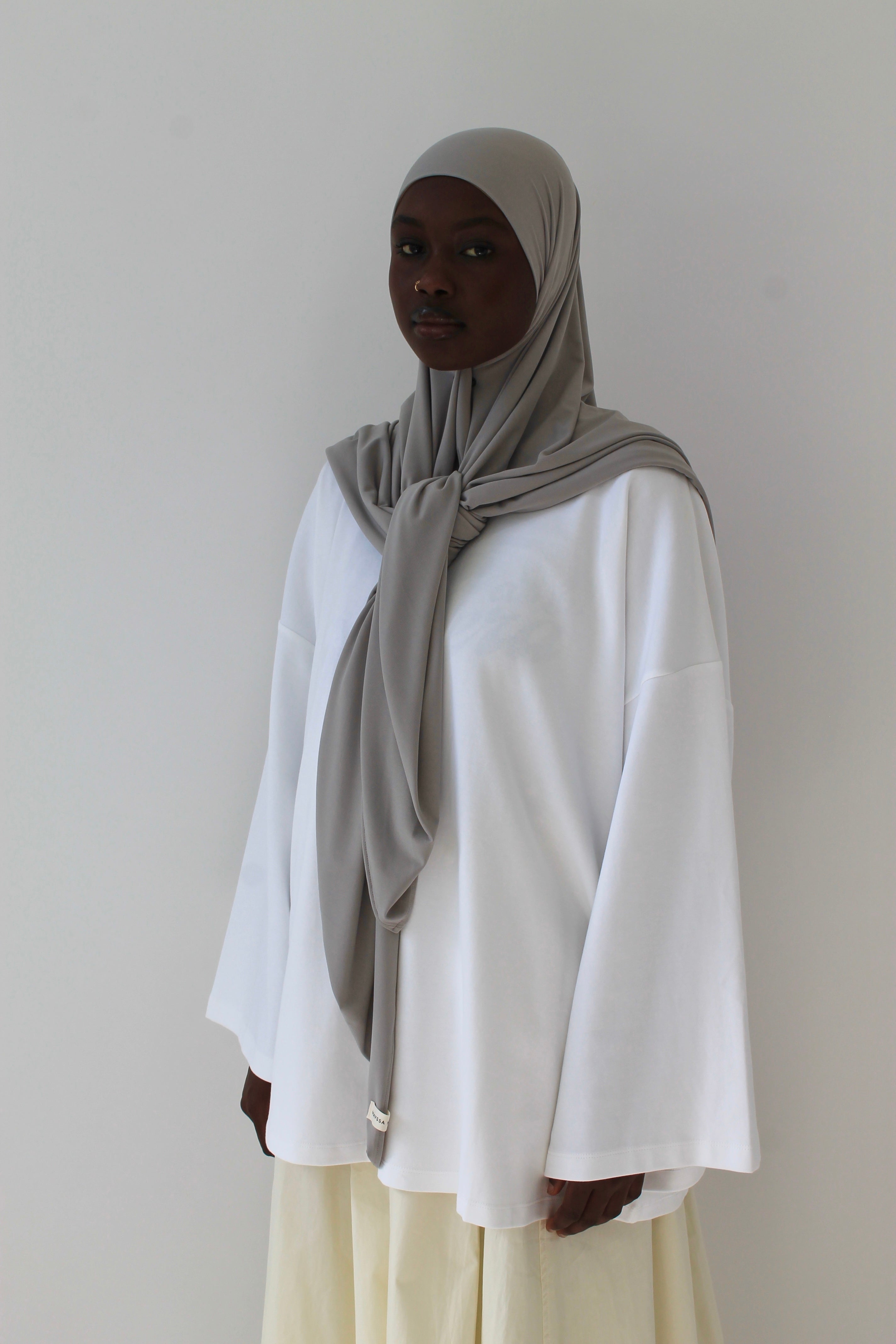 HIJAB CARRÉ JERSEY PREMIUM Mayssa Mastour