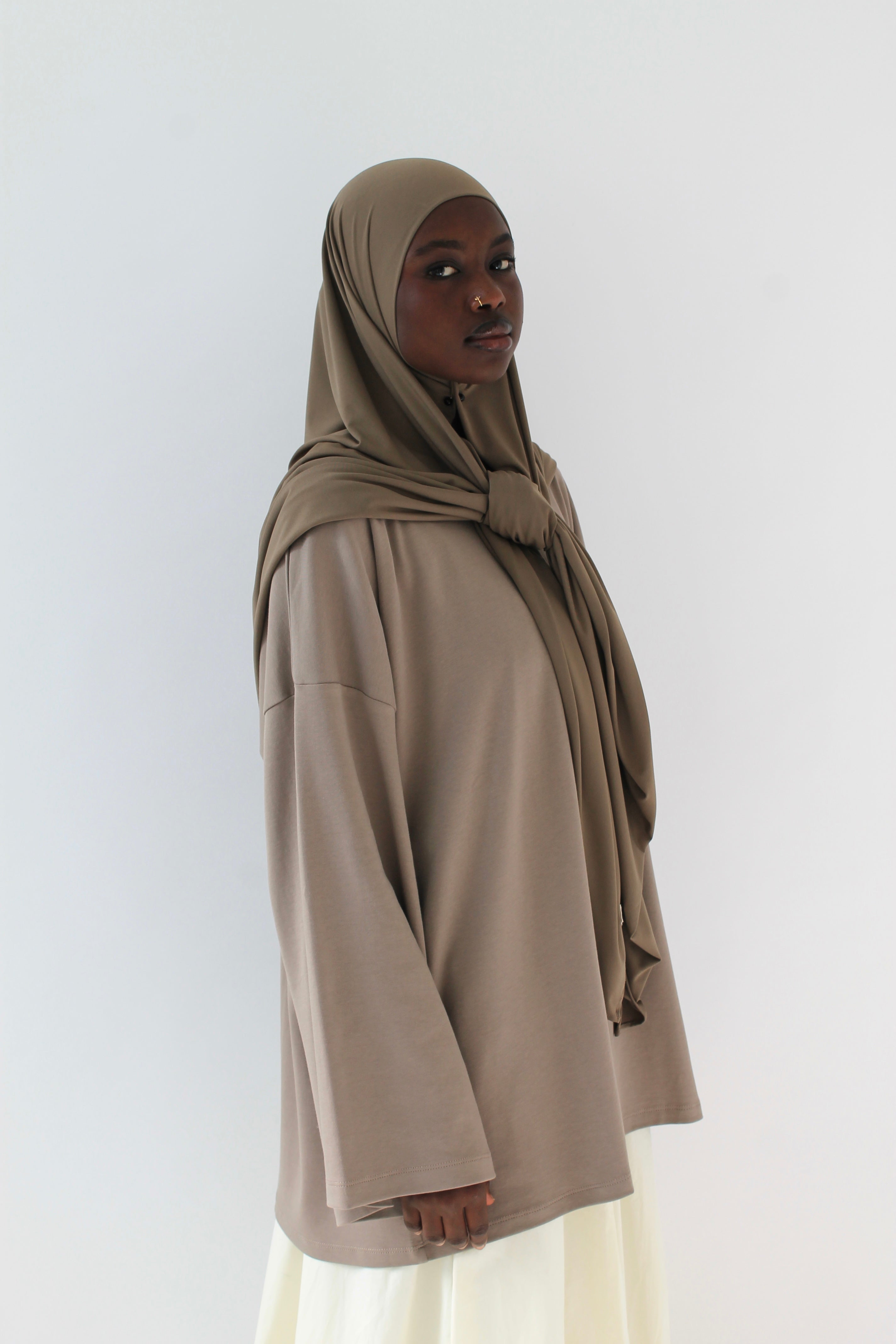 HIJAB CARRÉ JERSEY PREMIUM Mayssa Mastour