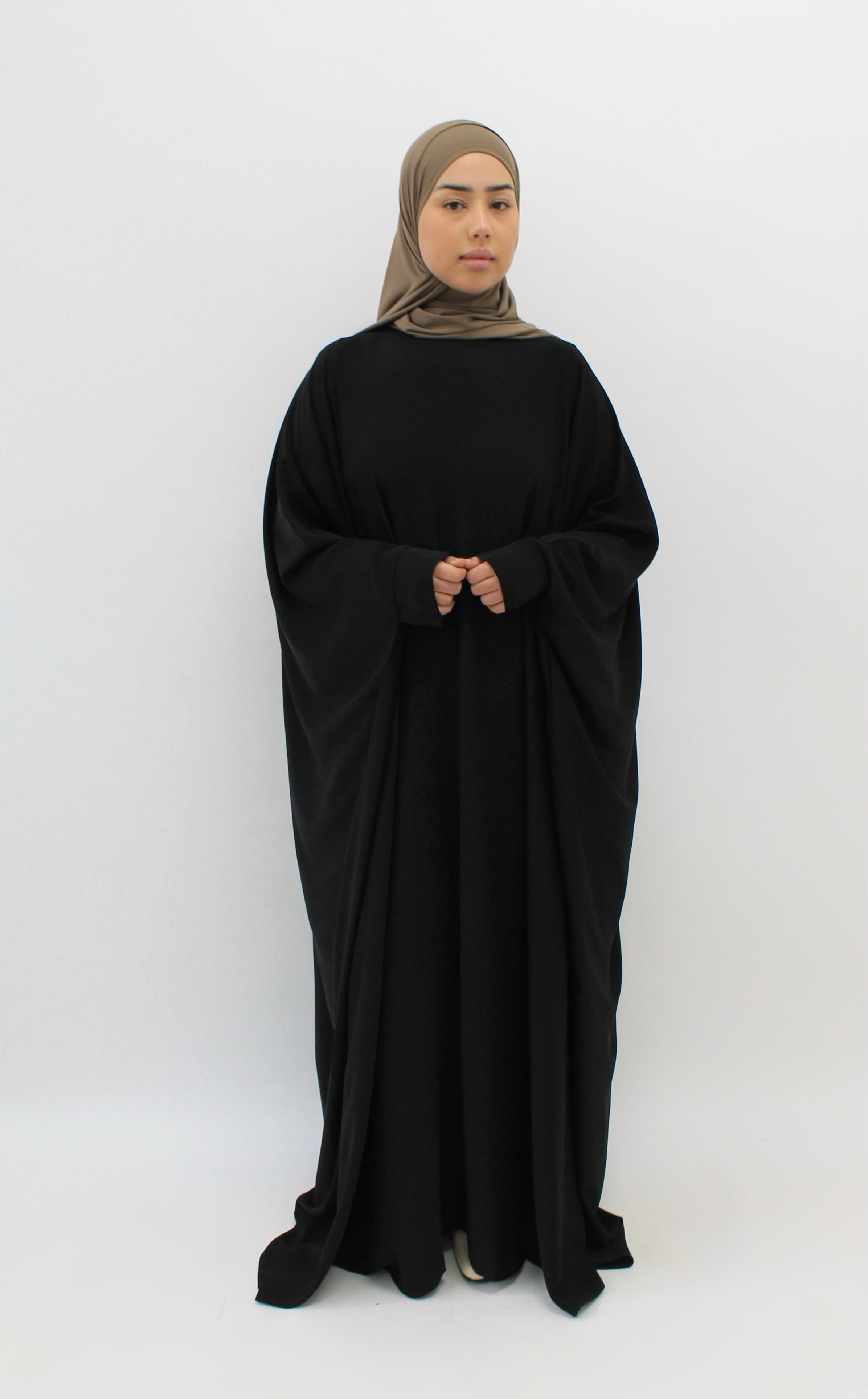 LA ABAYA QAMAR Mayssa Mastour