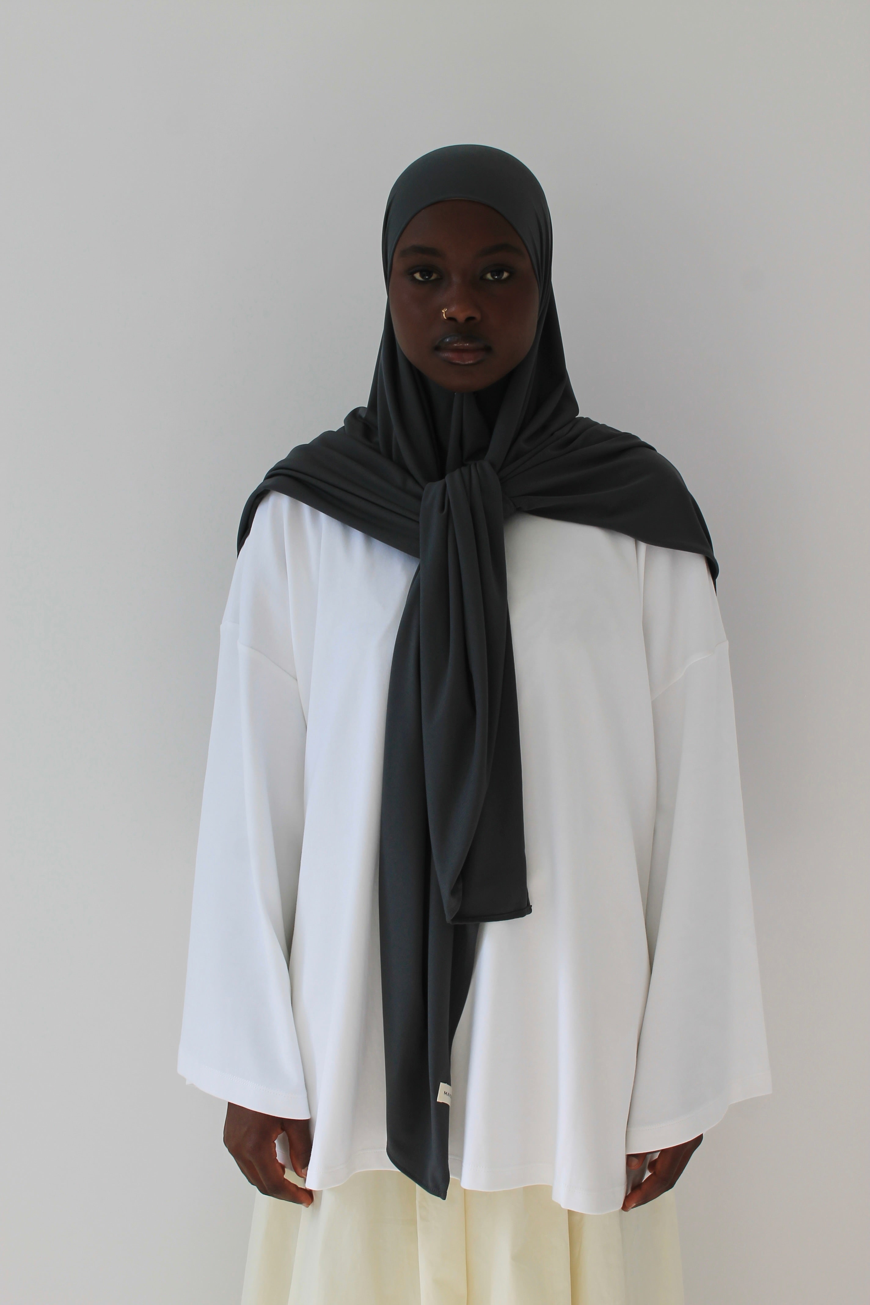 HIJAB CARRÉ JERSEY PREMIUM Mayssa Mastour