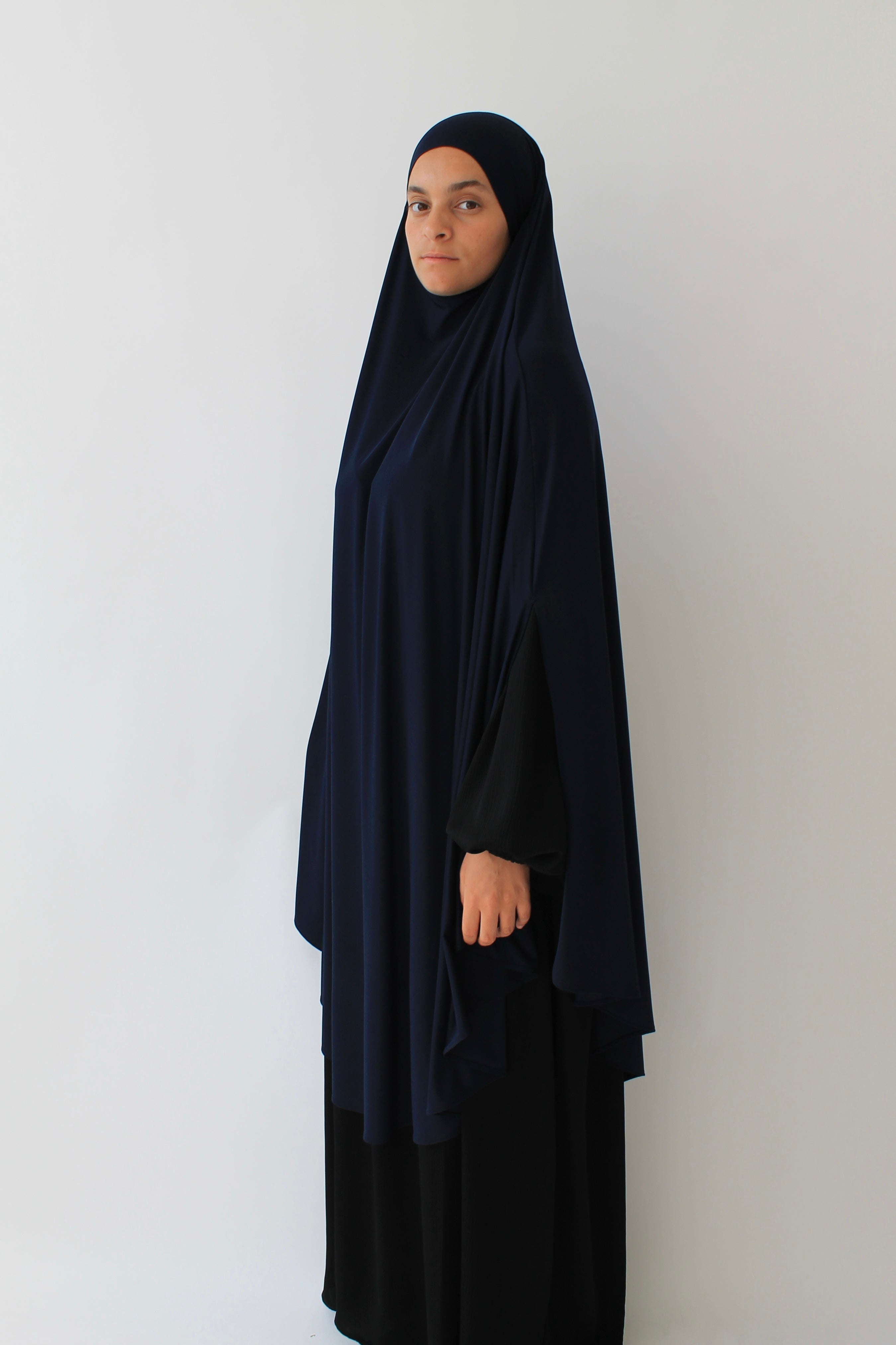 KHIMAR JERSEY PREMIUM À FENTES LONG Mayssa Mastour