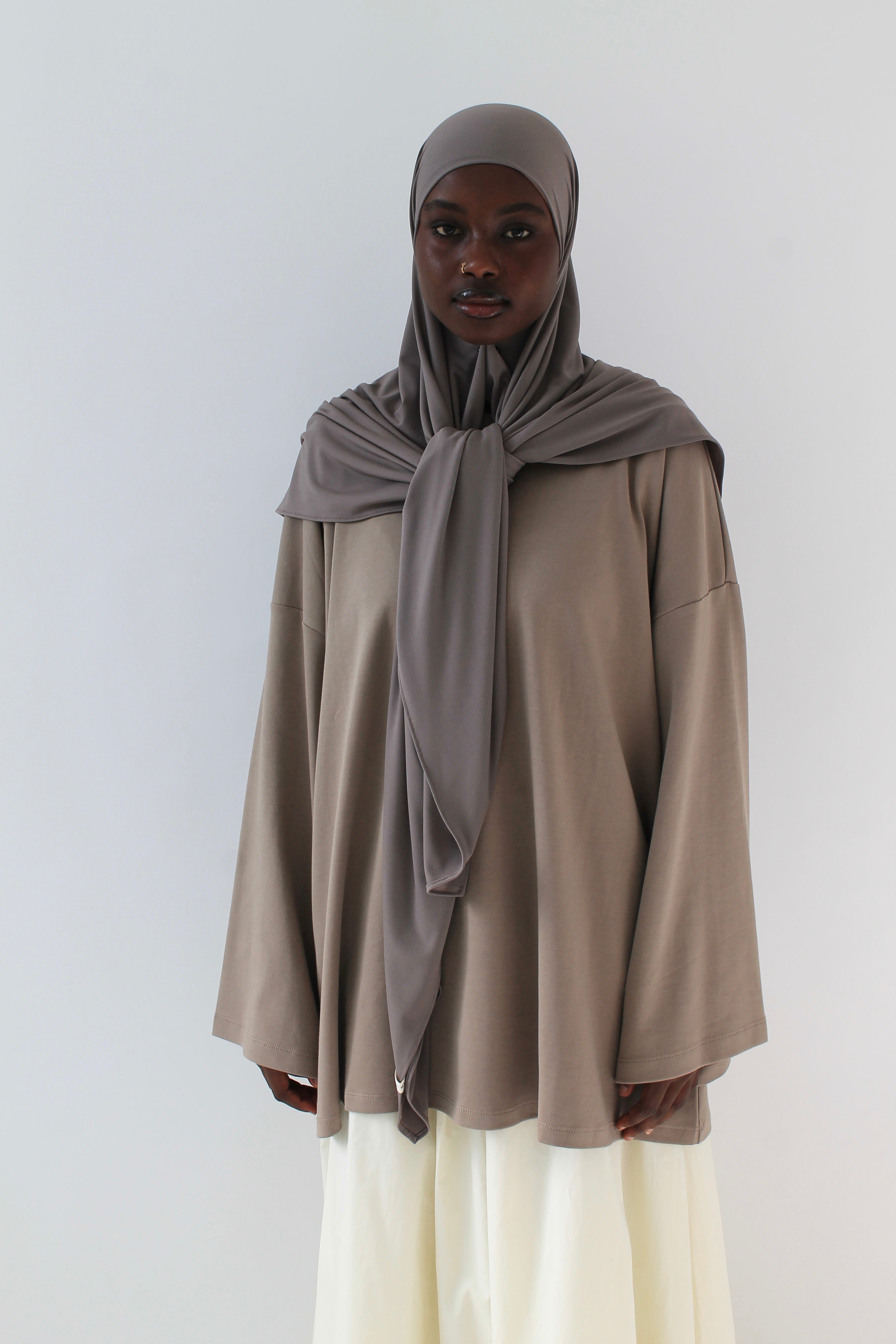 HIJAB CARRÉ JERSEY PREMIUM Mayssa Mastour